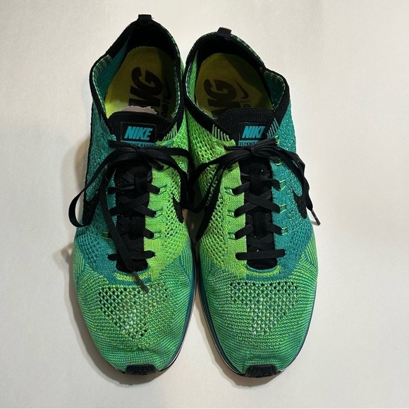 Nike Flyknit Racer Hyper Punch Unisex Running Shoe Sneaker​ - Picture 5 of 10